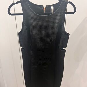 Kensie Elegant Black Quilted Backless Dress